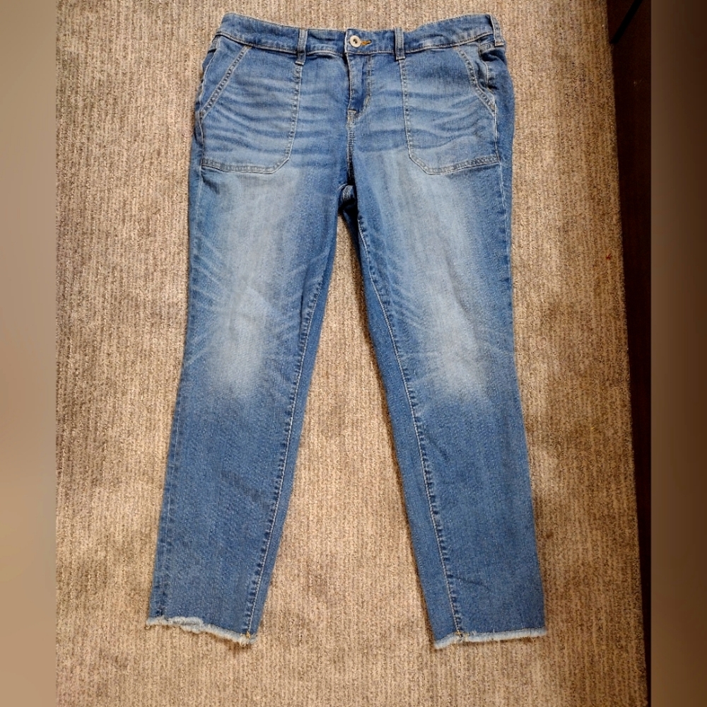 Torrid Crop Boyfriend Jeans Size 12